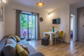 Гостиница Apartments Sun  Задар